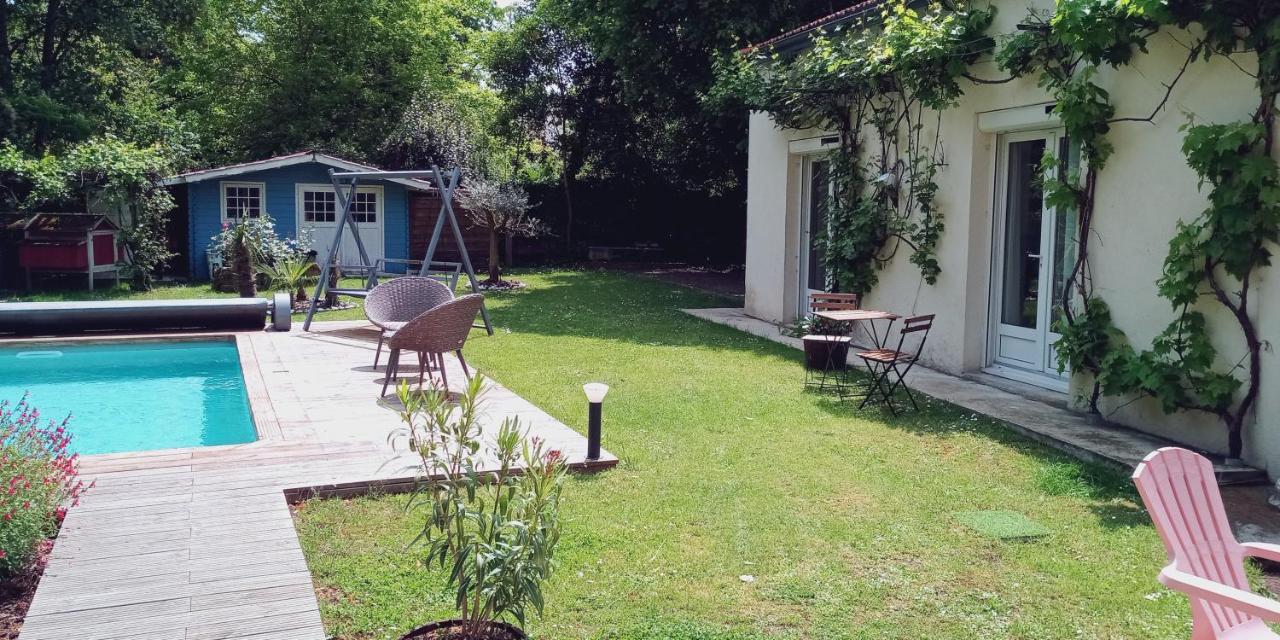 Merig'Home Chambre Bd Climatisee Dans Maison Avec Piscine Au Calme En Ville, Sdb & Toilettes Prives Angoulême Exterior foto